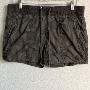 James Perse Womens Camo Print Cotton Ripstop Shorts Pull On 2 Medium